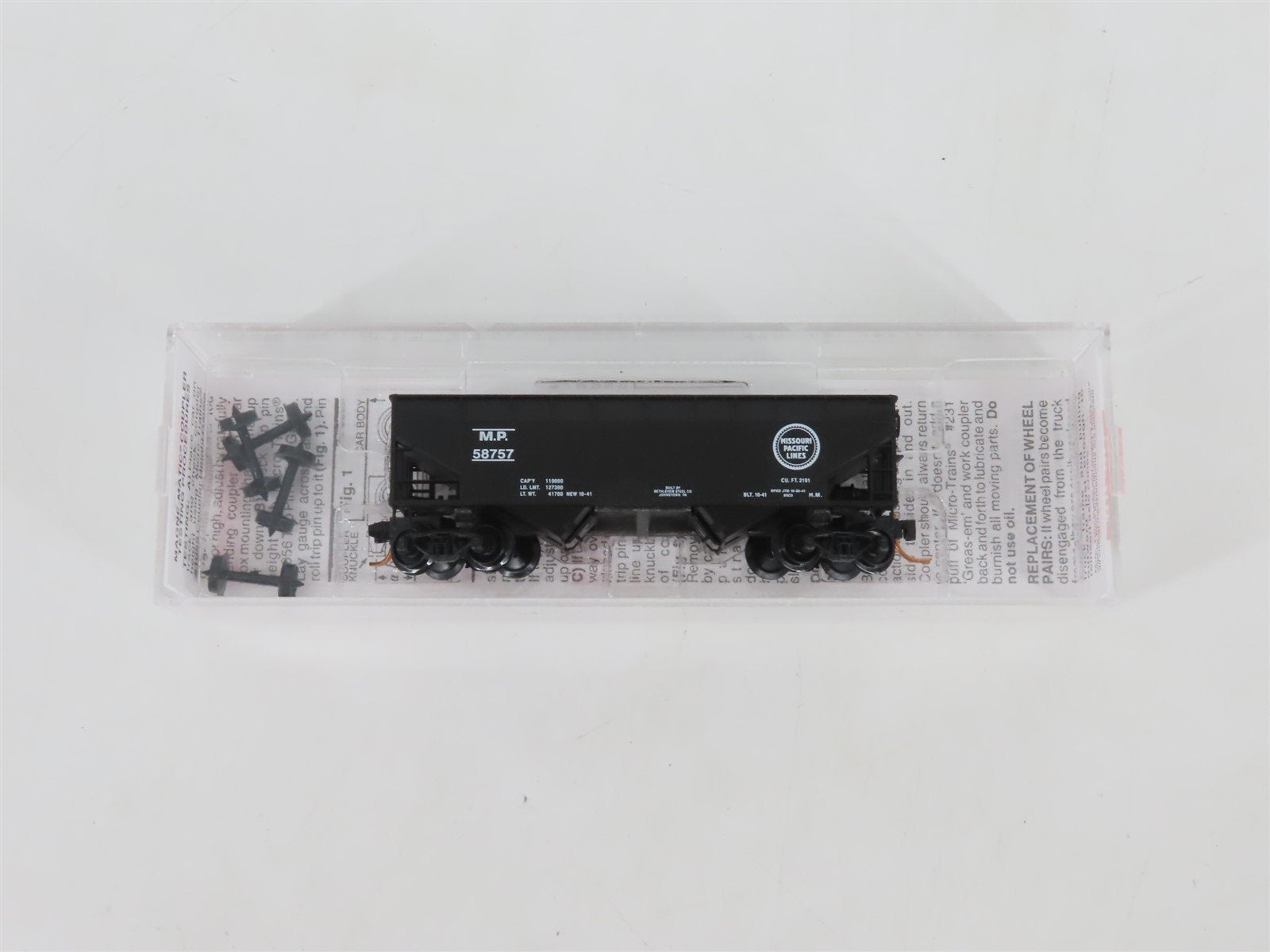 N Scale Micro-Trains MTL 05500320 MP Missouri Pacific 2-Bay Open Hopper #58757