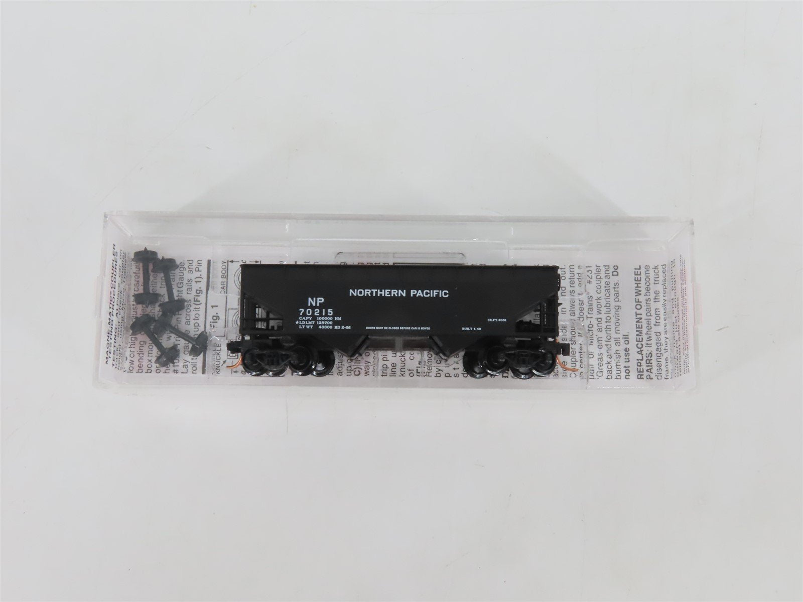 N Scale Micro-Trains MTL 55080 NP Northern Pacific 2-Bay Open Hopper #70215