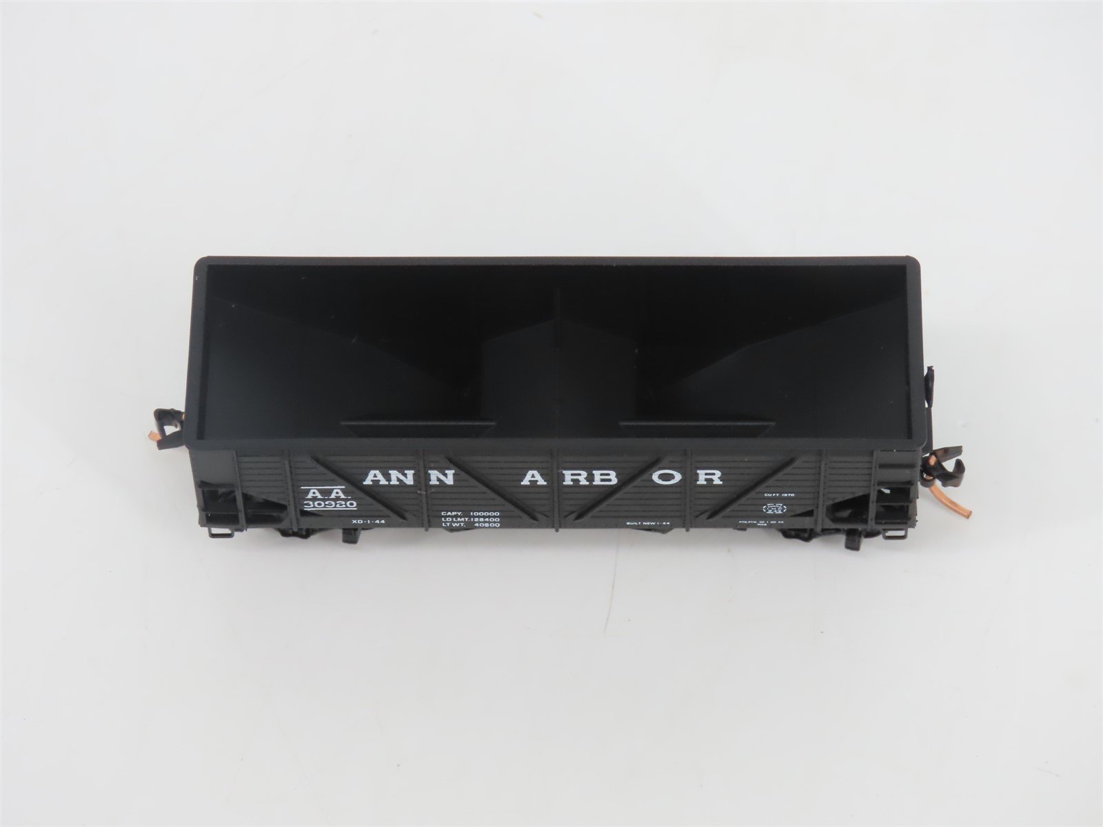 N Scale Micro-Trains MTL 57120 AA Ann Arbor 33' 2-Bay Open Hopper #30920