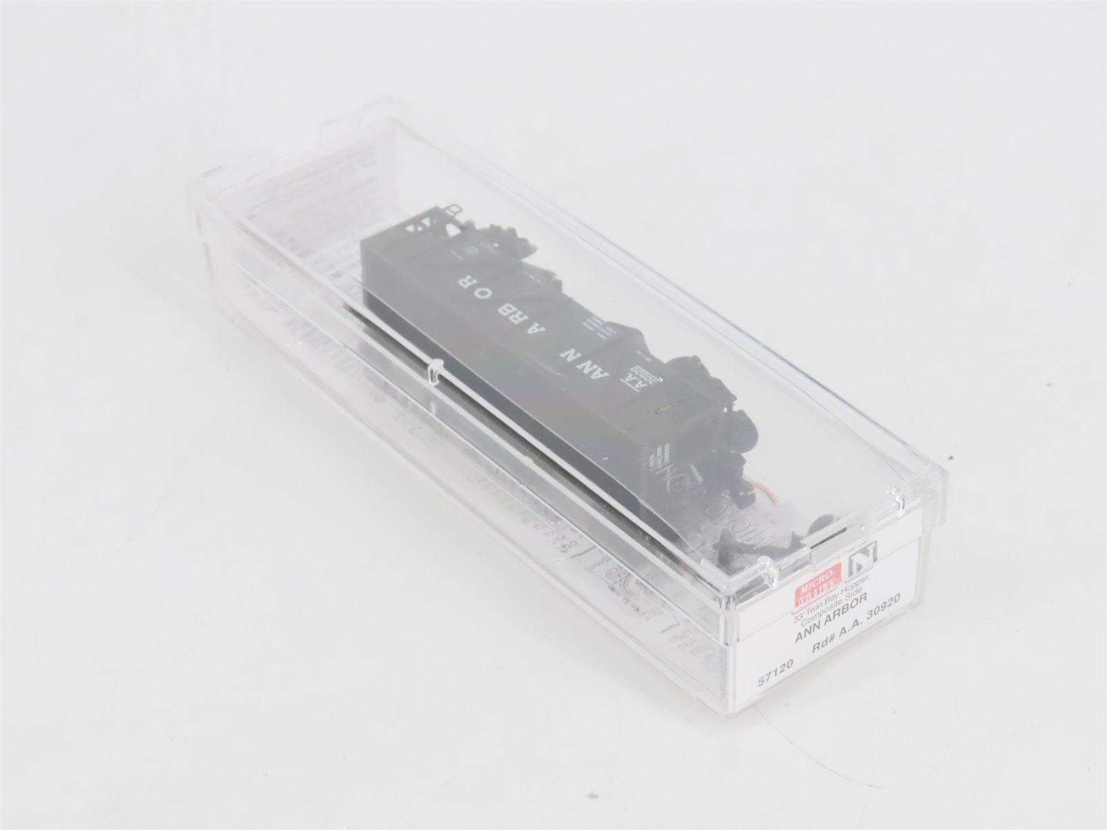 N Scale Micro-Trains MTL 57120 AA Ann Arbor 33' 2-Bay Open Hopper #30920