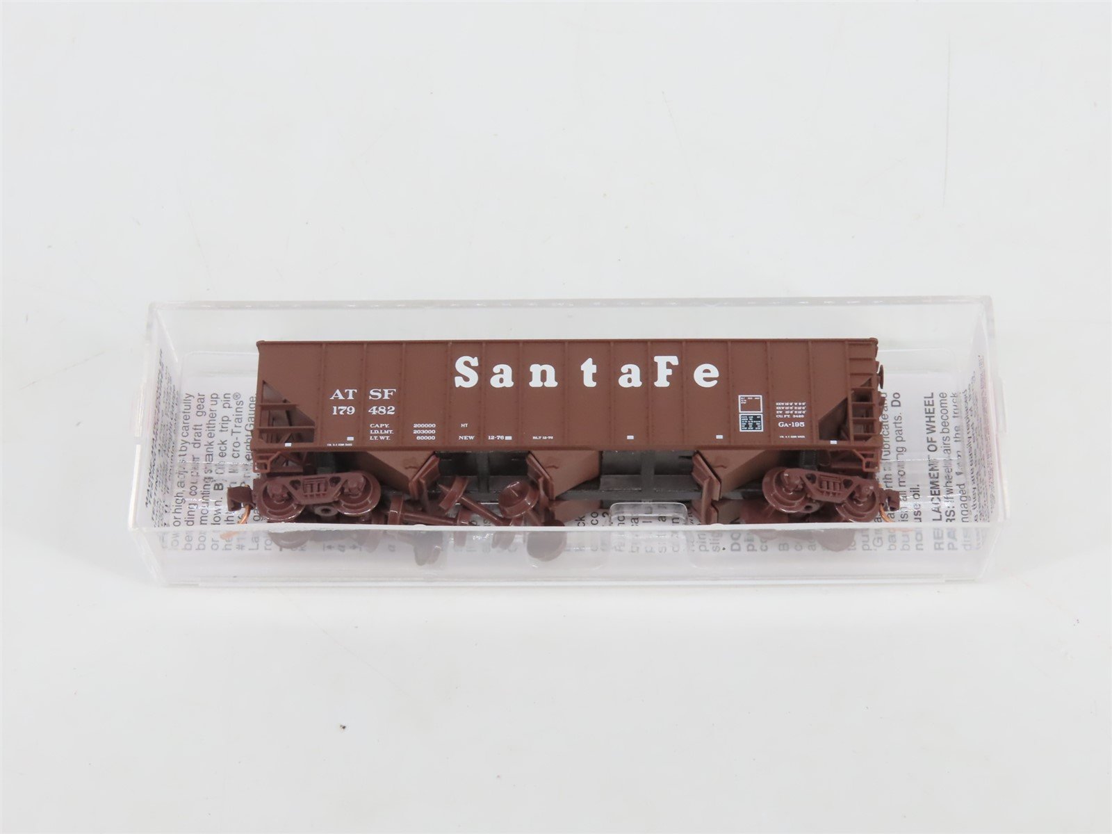 N Scale Micro-Trains MTL 108120.2 ATSF Santa Fe 3-Bay Hopper #179482 w/ Load