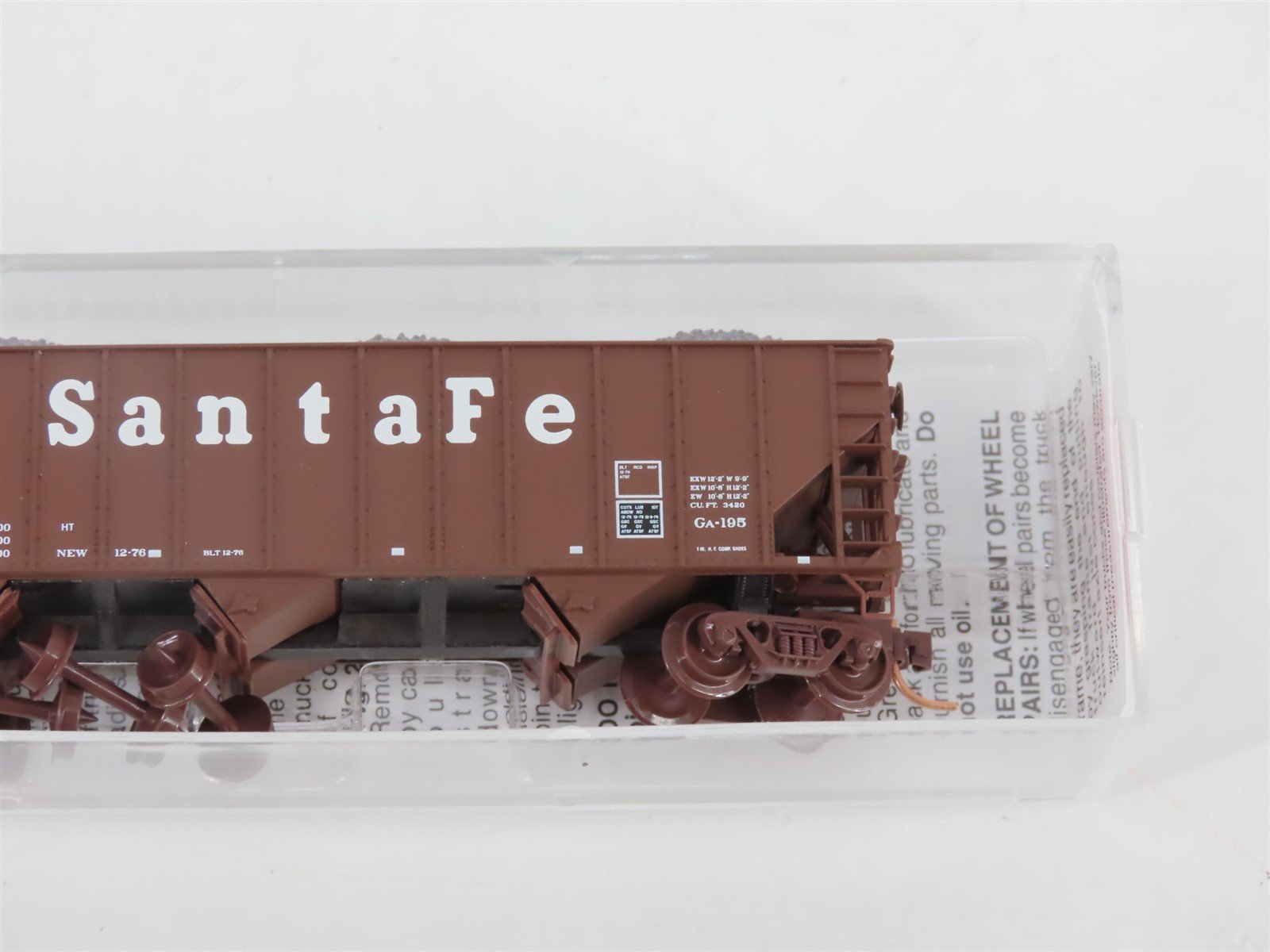 N Scale Micro-Trains MTL 108120.2 ATSF Santa Fe 3-Bay Hopper #179482 w/ Load