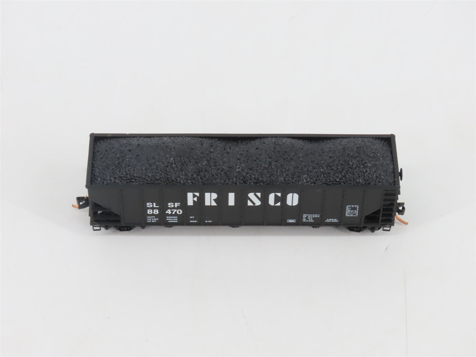 N Scale Micro-Trains MTL 10800170 SL-SF Frisco 3-Bay Hopper #88470 w/ Coal Load