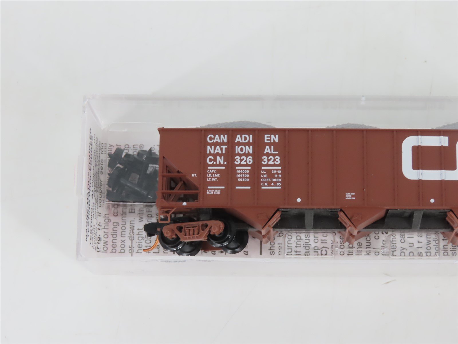 N Scale Micro-Trains MTL 108160 CN Canadian National 3-Bay Hopper #326323 w/Load