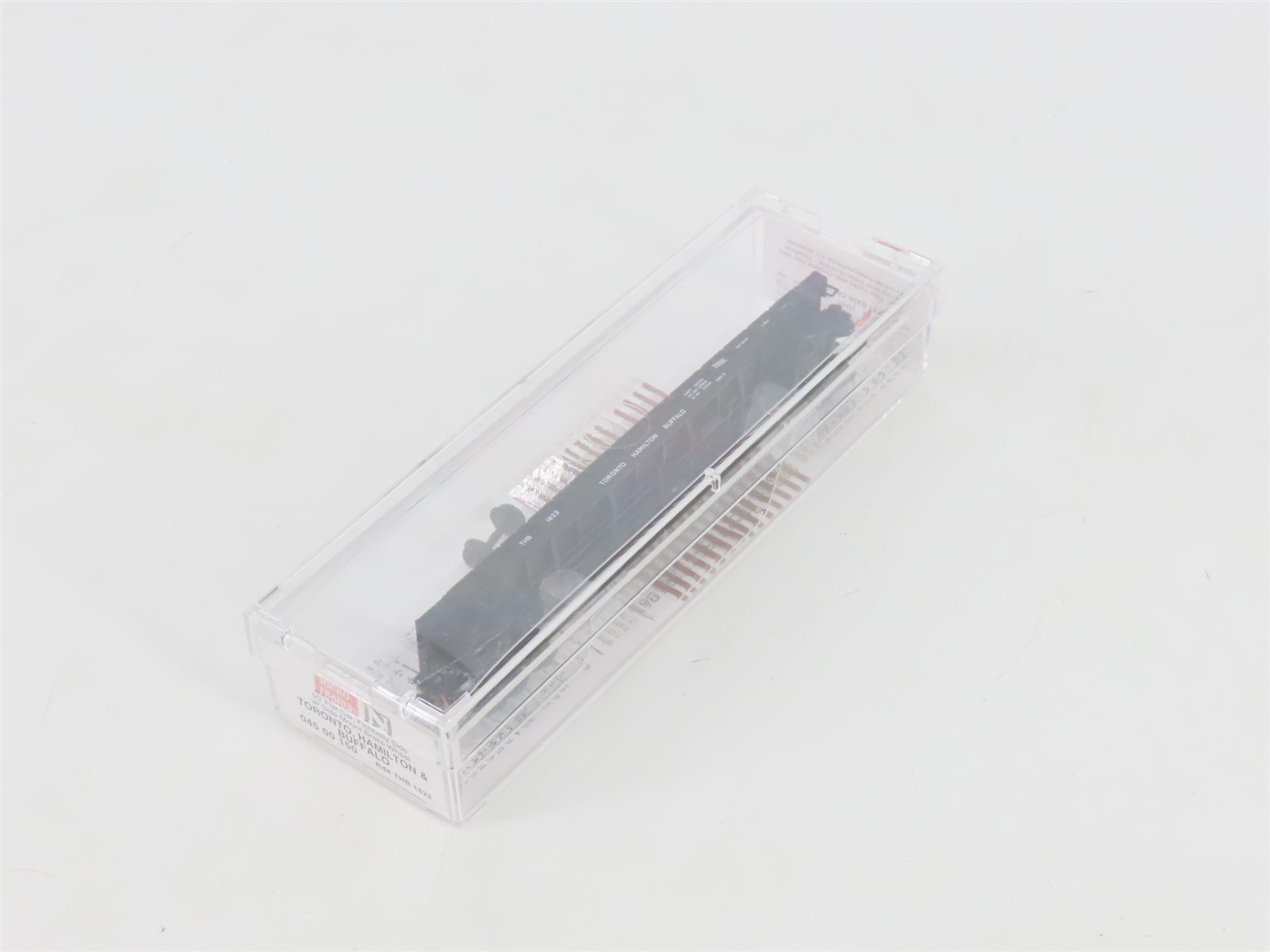 N Micro-Trains MTL 04500150 THB Toronto Hamilton & Buffalo 50' Flat Car #1822