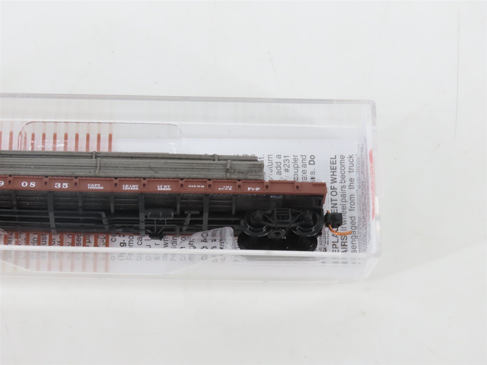 N Micro-Trains MTL 04400062 ATSF Santa Fe 50' Flat Car 90835 w/Steel Plate Load