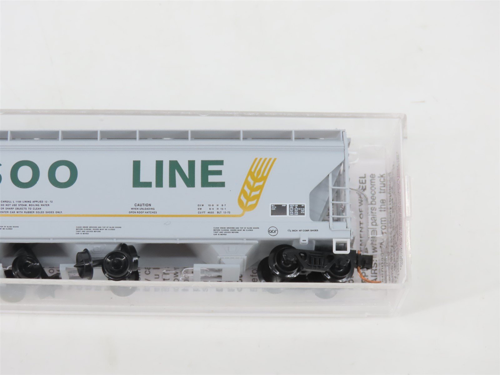 N Scale Micro-Trains MTL 09400150 SOO Line 3-Bay Centerflow Hopper #73469