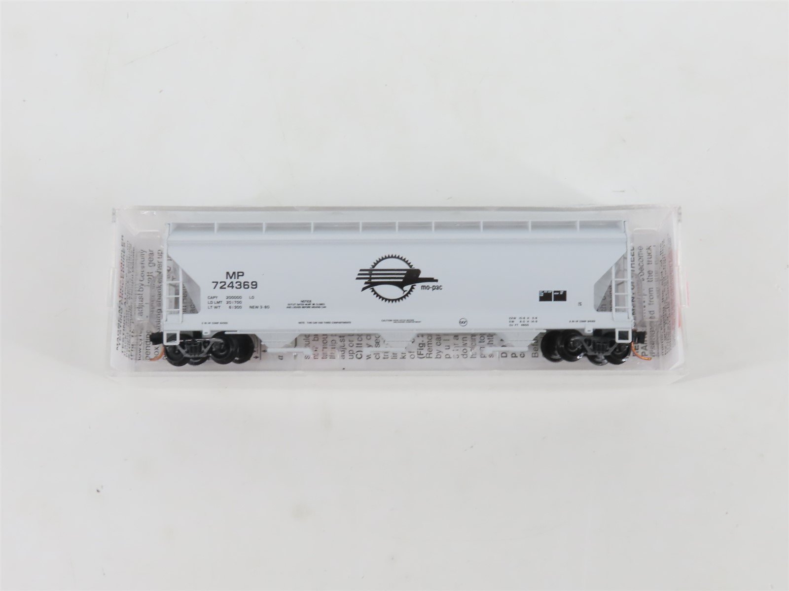 N Scale Micro-Trains MTL 94190 MP Mo-Pac 3-Bay Centerflow Hopper #724369