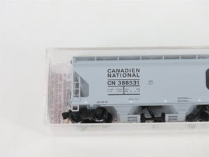 N Micro-Trains MTL 09400230 CN Canadian National 3-Bay Centerflow Hopper #388531
