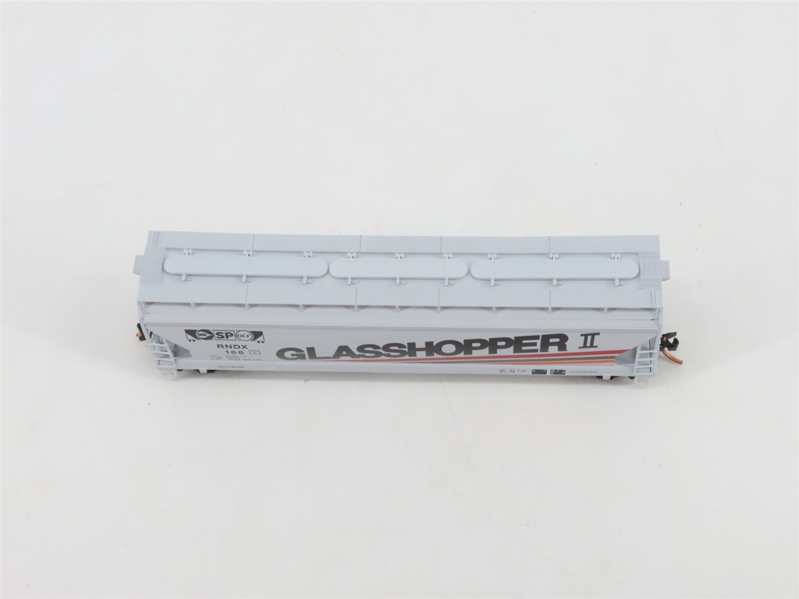 N Micro-Trains MTL 09400240 RNDX Glasshopper II 3-Bay Centerflow Hopper #166