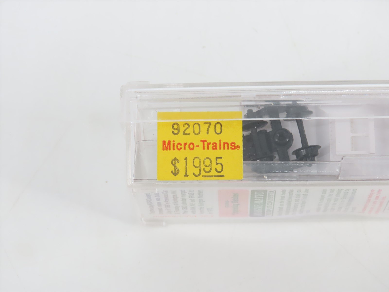 N Micro-Trains MTL 92070 CB&Q Burlington Route 2-Bay Centerflow Hopper #183922