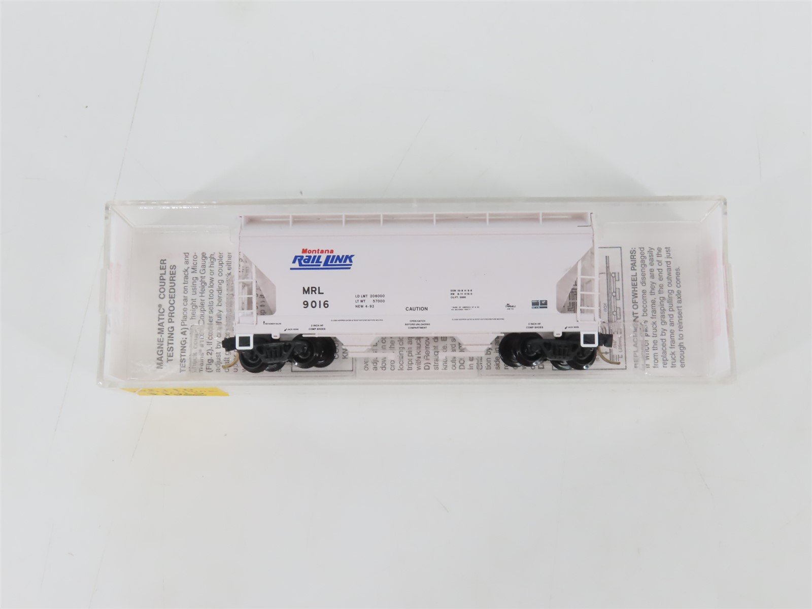 N Micro-Trains MTL 92110 MRL Montana Rail Link 2-Bay Centerflow Hopper #9016