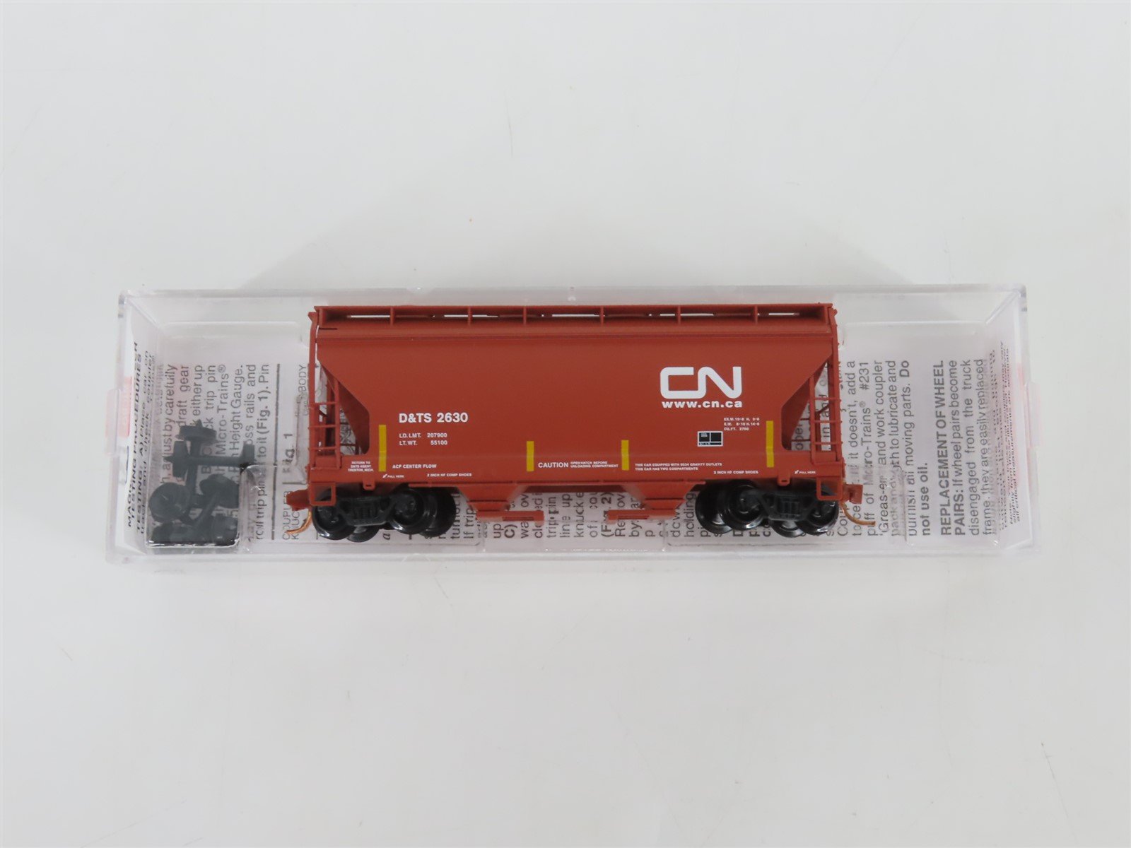 N Scale Micro-Trains MTL 09200220 D&TS CN Canadian National 2-Bay Hopper #2630