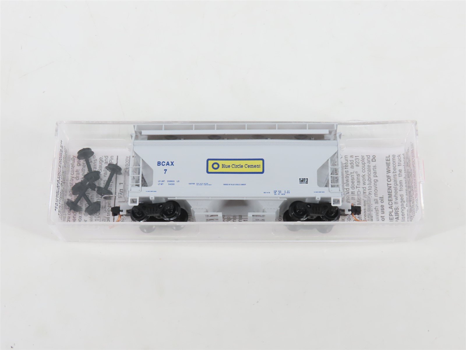N Micro-Trains MTL 92180 BCAX Blue Circle Cement 2-Bay Centerflow Hopper #7