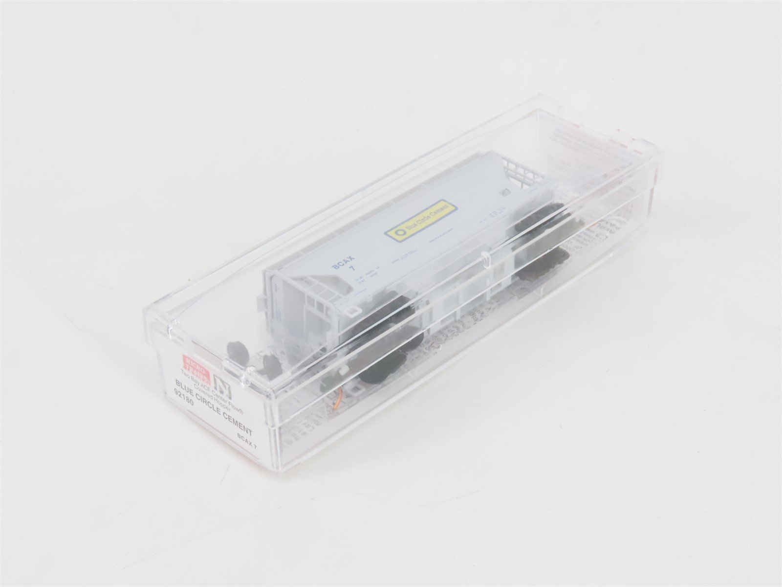 N Micro-Trains MTL 92180 BCAX Blue Circle Cement 2-Bay Centerflow Hopper #7