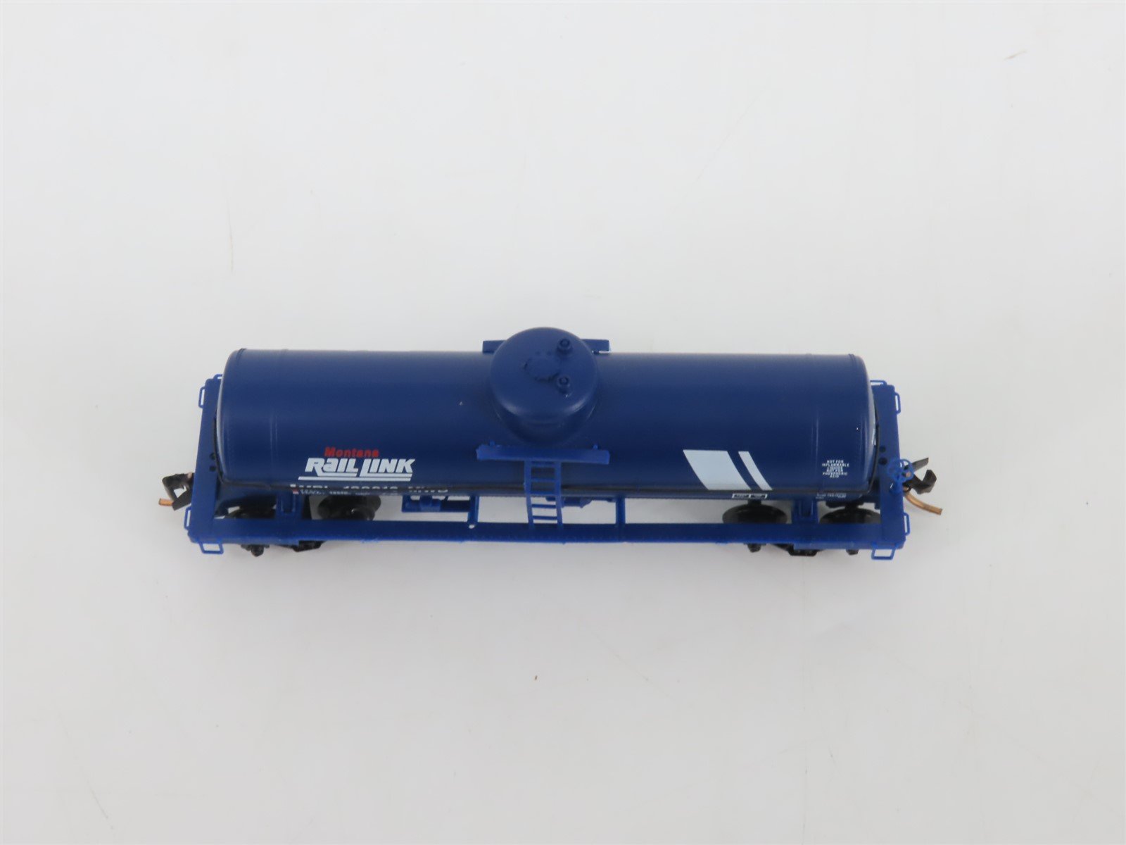 N Scale Micro-Trains MTL 65390 MRL Montana Rail Link Single Dome Tank Car 100016