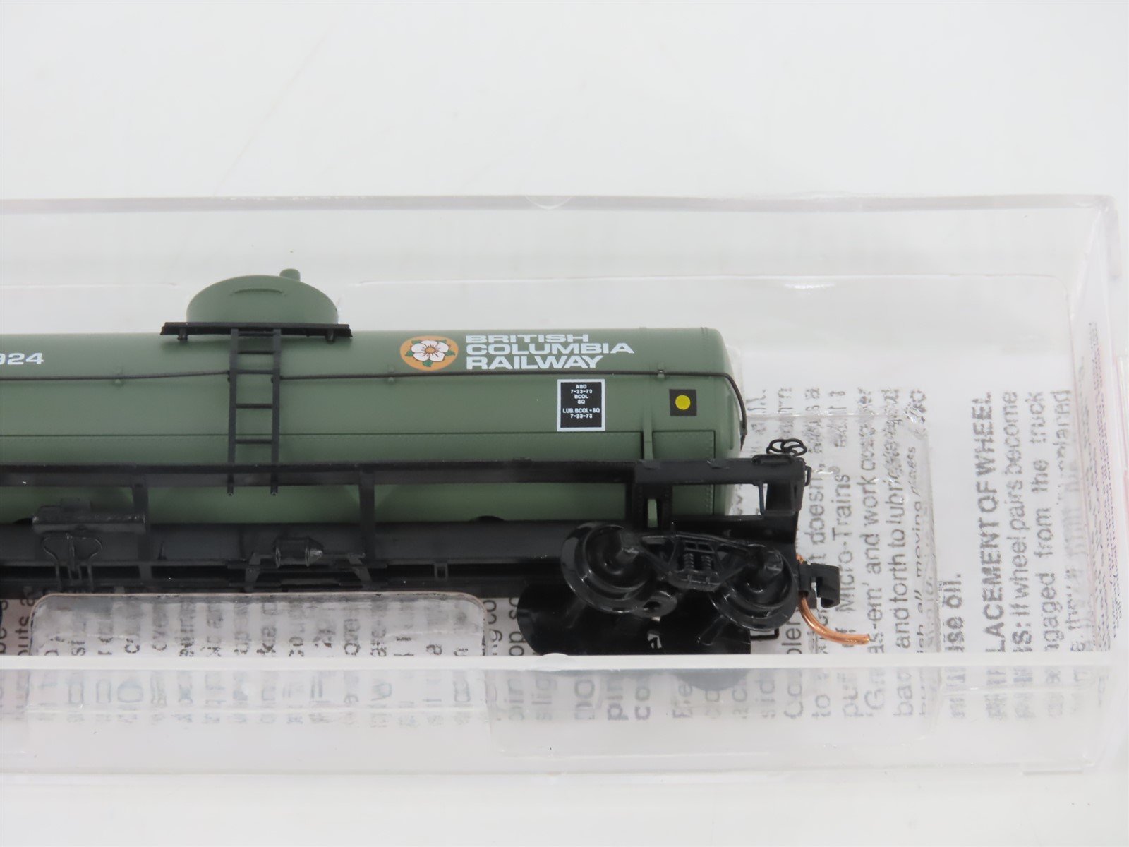 N Scale Micro-Trains MTL 65530 BCOL British Columbia Single Dome Tank Car #1924