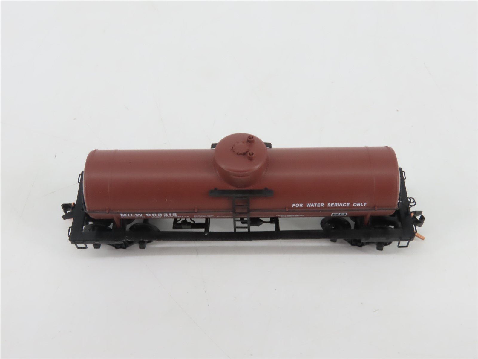 N Scale Micro-Trains MTL 65280 MILW Milwaukee Road Single Dome Tank Car #908318