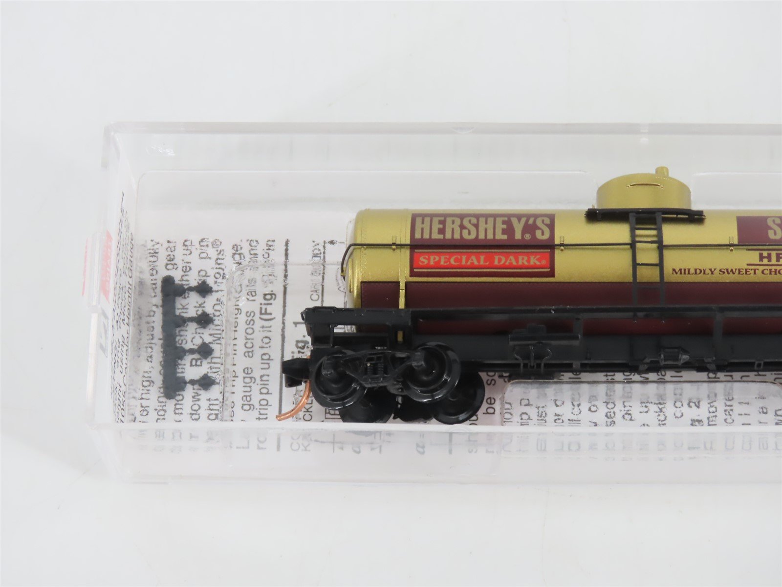 N Scale Micro-Trains MTL 65510 HFC Hershey Syrup 39' Single Dome Tank Car #3011