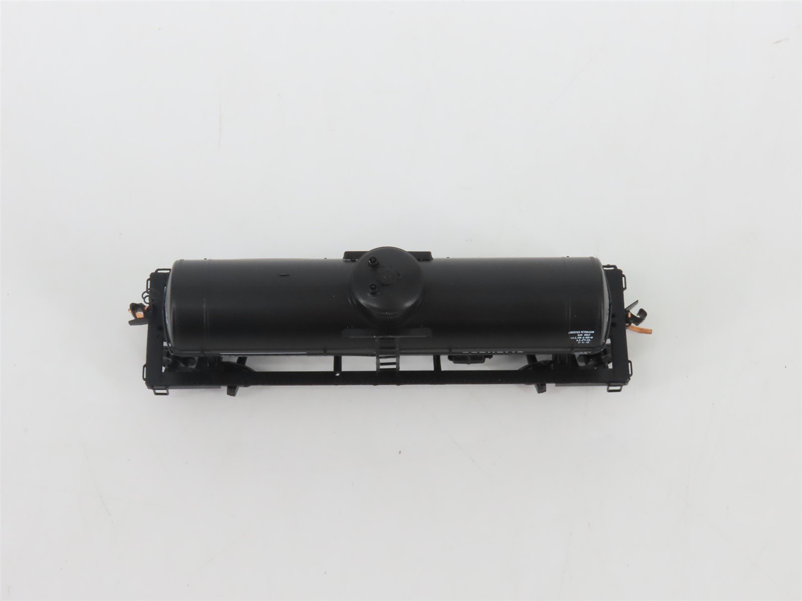 N Micro-Trains MTL 06500600 GATX Republic/Cumberland Single Dome Tank Car #8556
