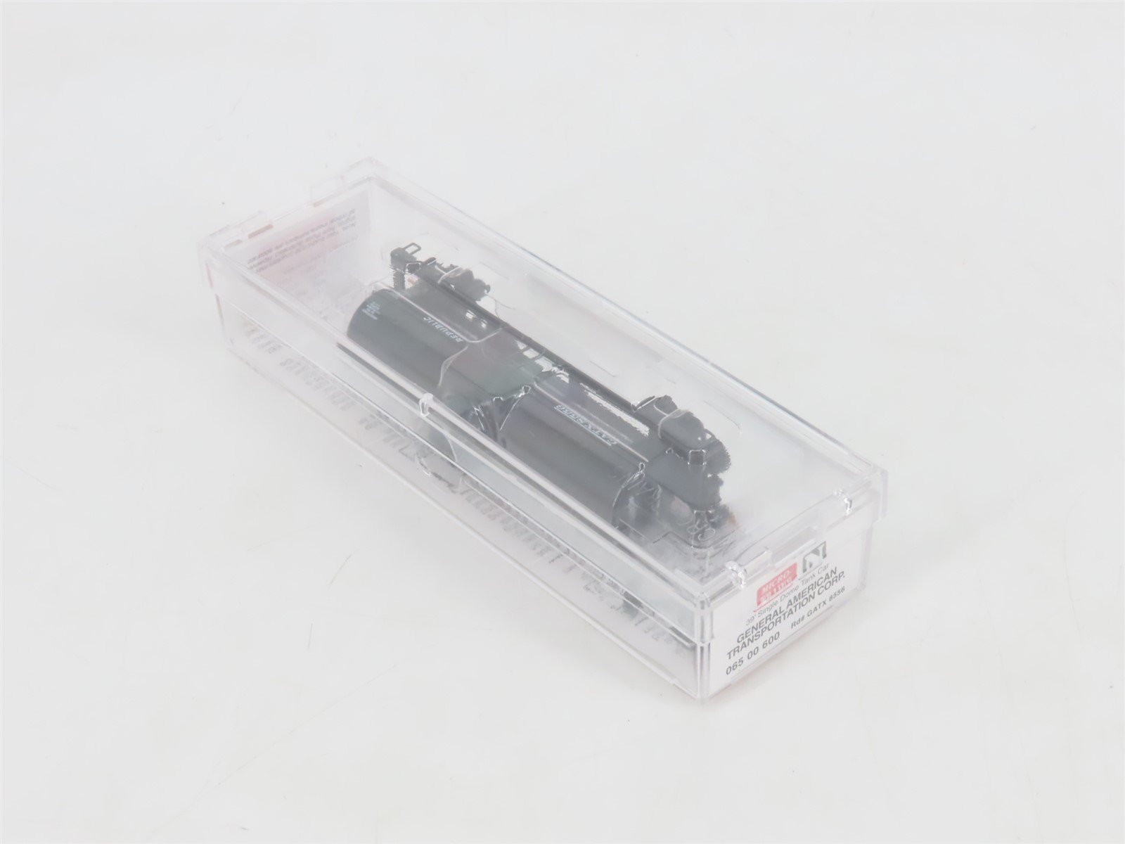 N Micro-Trains MTL 06500600 GATX Republic/Cumberland Single Dome Tank Car #8556