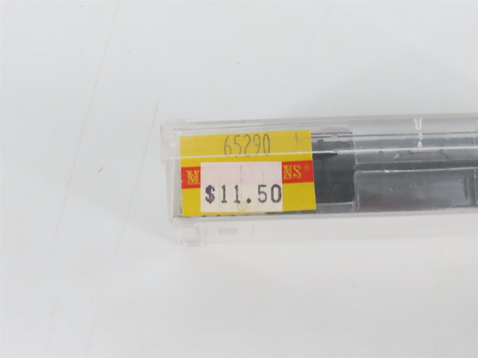 N Scale Micro-Trains MTL 65290 CNJ Jersey Central 39' Single Dome Tank Car 95204