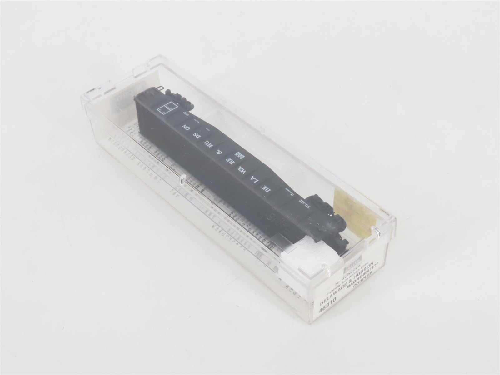 N Scale Micro-Trains MTL 46310 D&H Delaware & Hudson 50' Gondola #13833