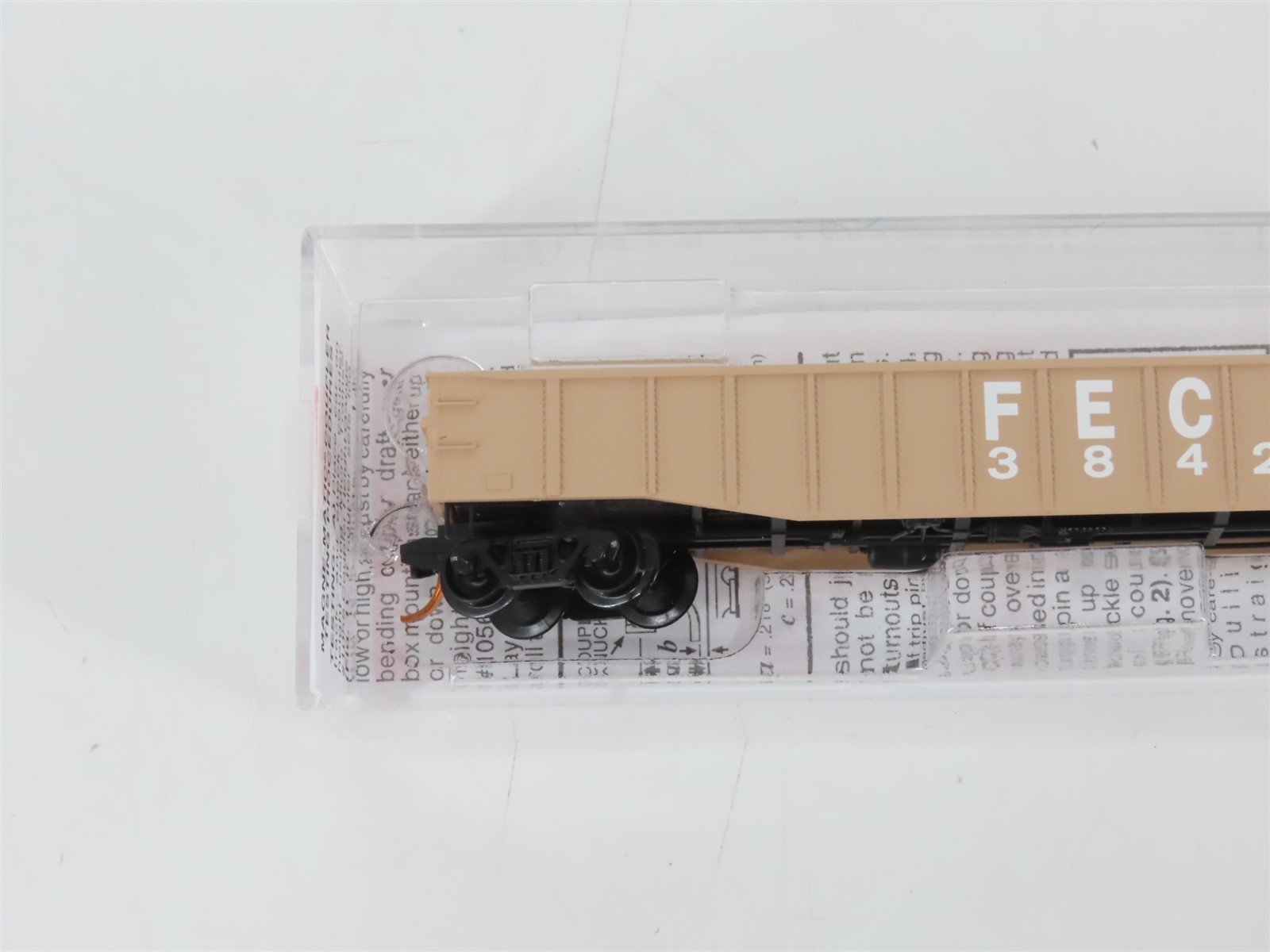 N Micro-Trains MTL 10500516 FEC Florida East Coast 50' Gondola #3842 w/ Load