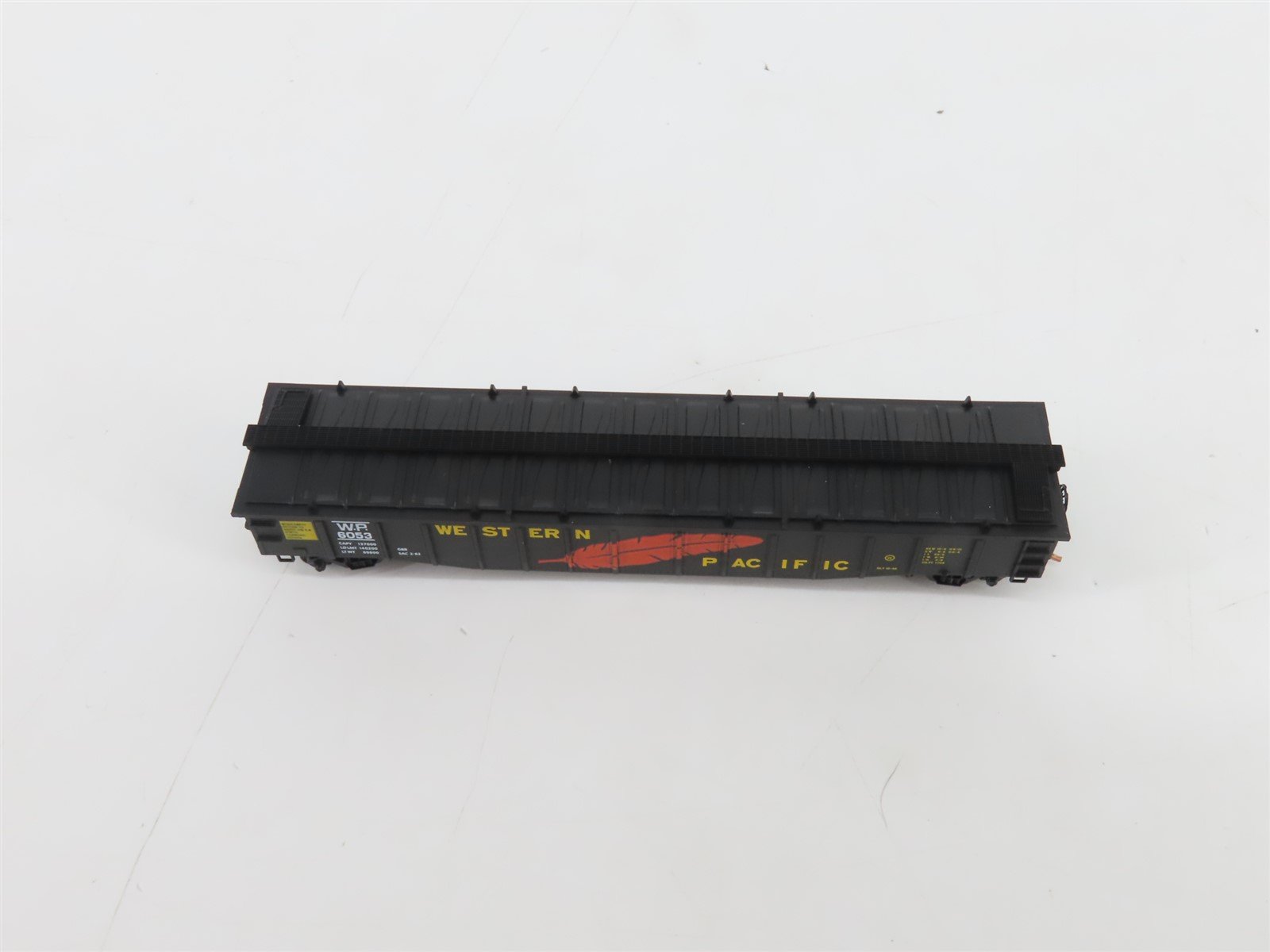 N Scale Micro-Trains MTL 106220 WP Western Pacific Feather 50' Gondola #6053