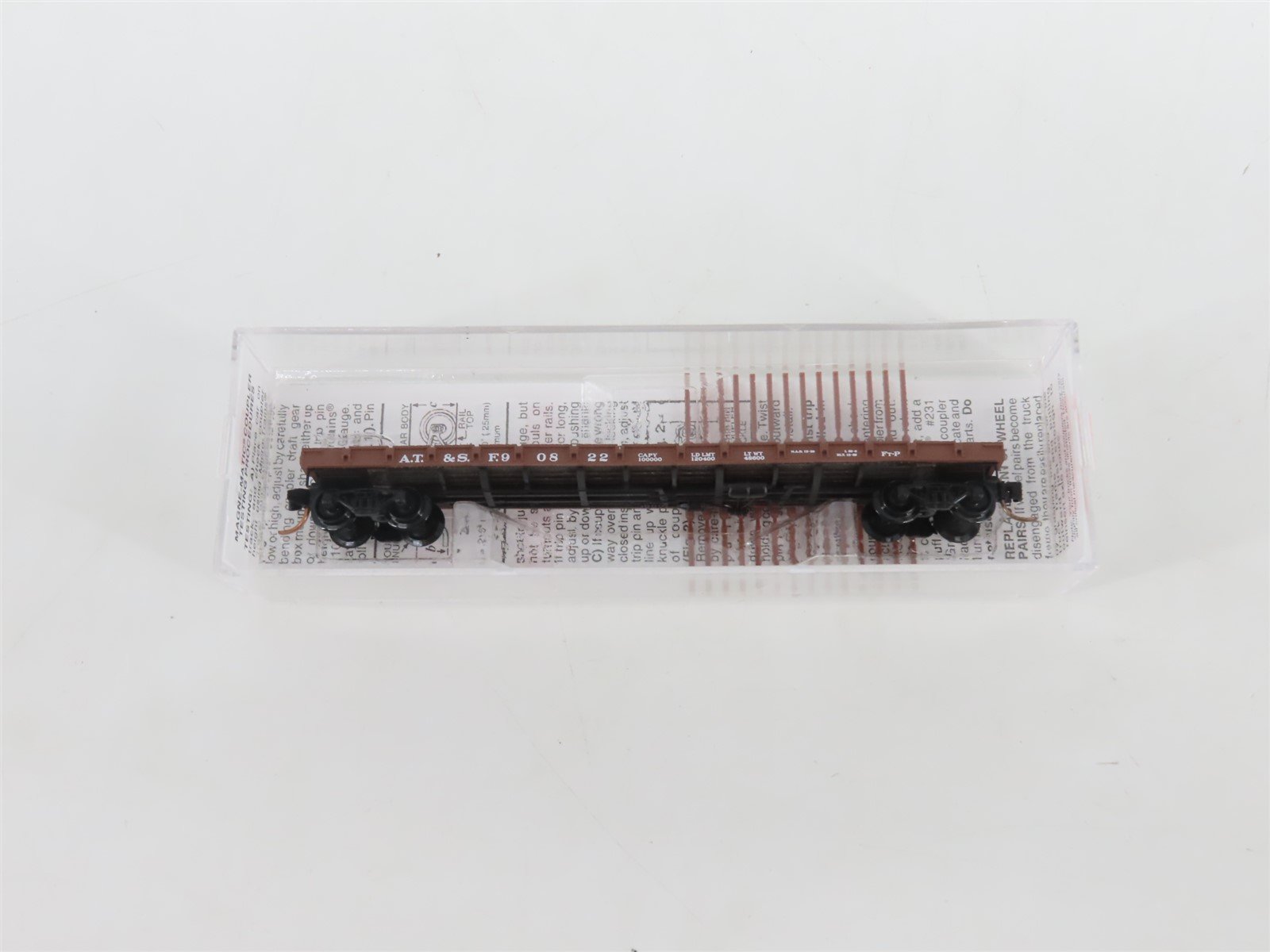 N Scale Micro-Trains MTL 44060 ATSF Santa Fe 50' Straight Side Flat Car #90822