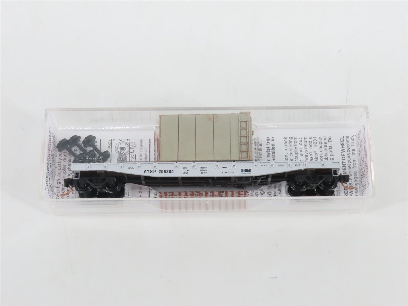 N Scale Micro-Trains MTL 04500300 ATSF Santa Fe 50' Flat Car #206204 w/ Load