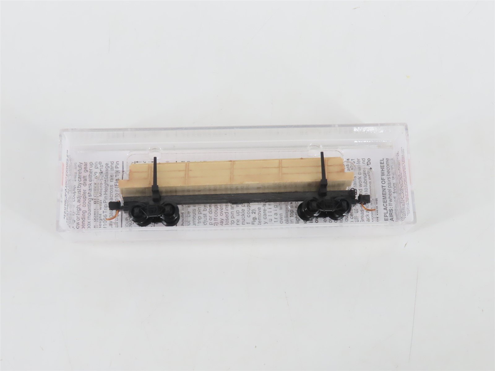 N Scale Micro-Trains MTL 11400080 40' Modern Log Car w/ Uprights & Timber Load