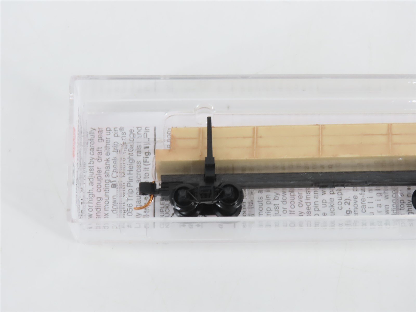 N Scale Micro-Trains MTL 11400080 40' Modern Log Car w/ Uprights & Timber Load