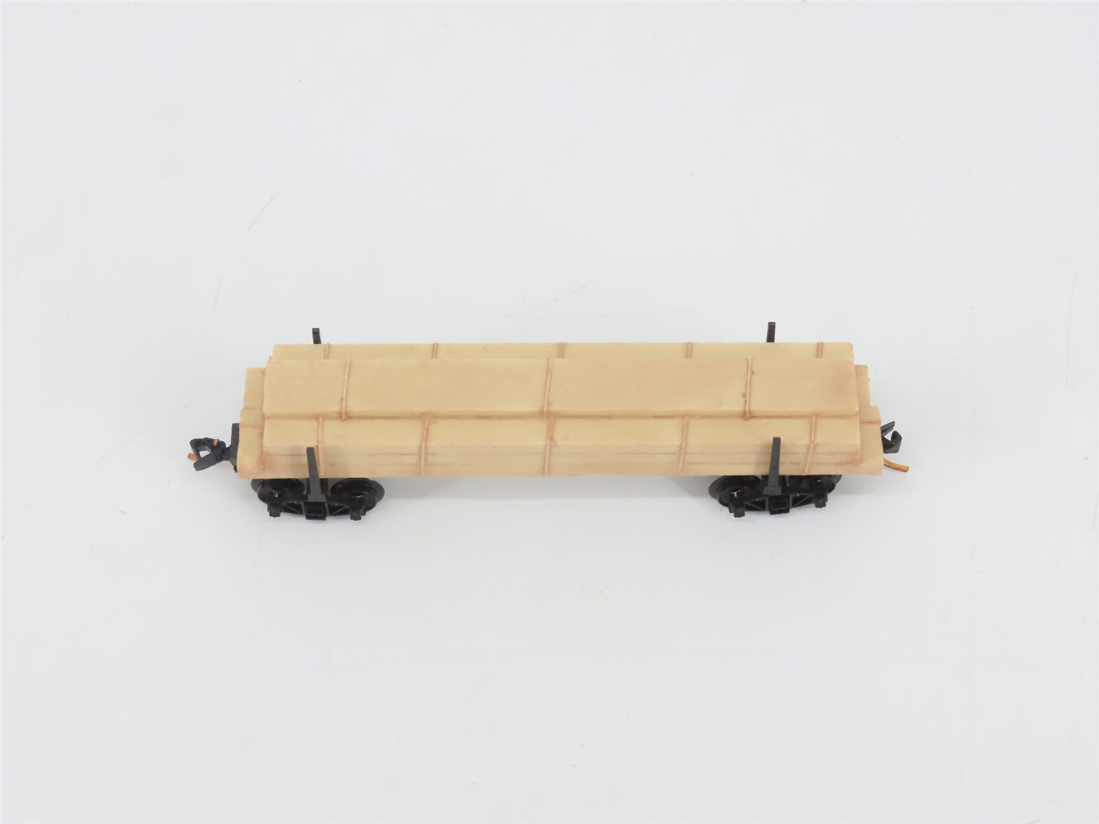 N Scale Micro-Trains MTL 11400080 40' Modern Log Car w/ Uprights & Timber Load