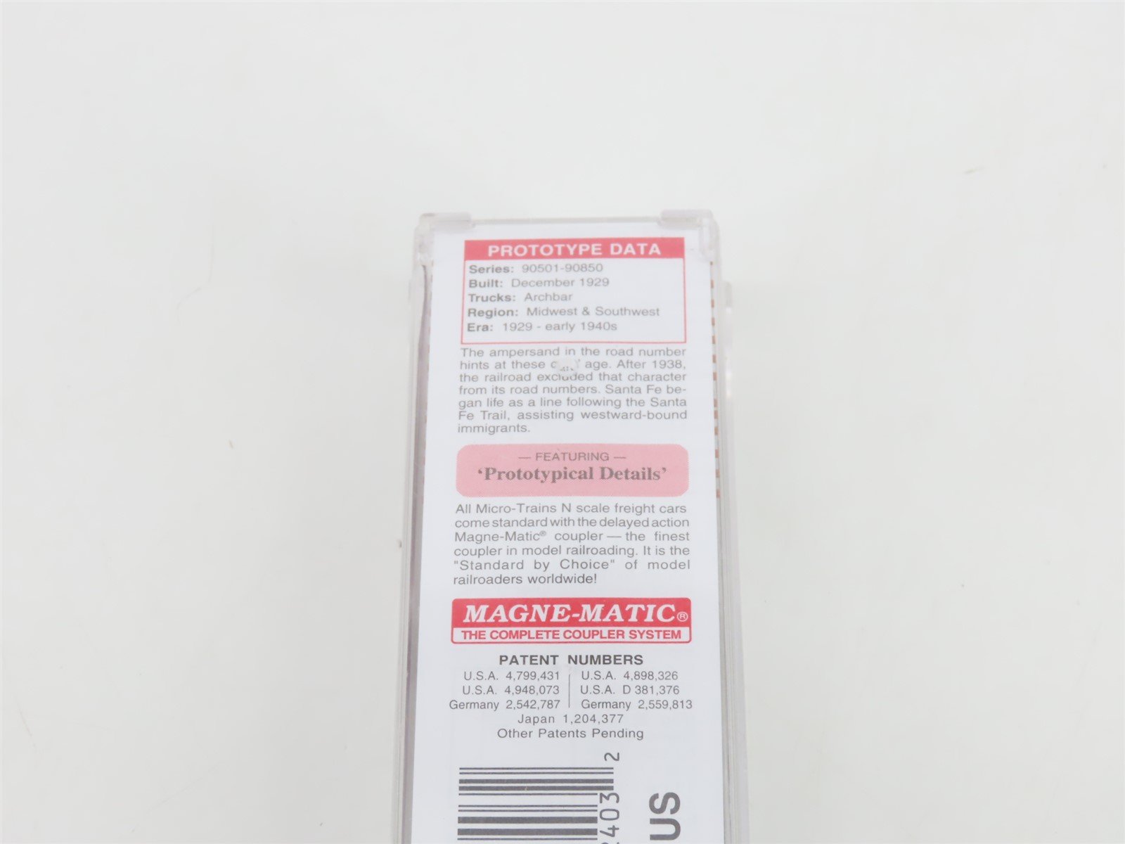 N Micro-Trains MTL 04400061 ATSF Santa Fe 50' Flat Car 90820 w/ Steel Plate Load