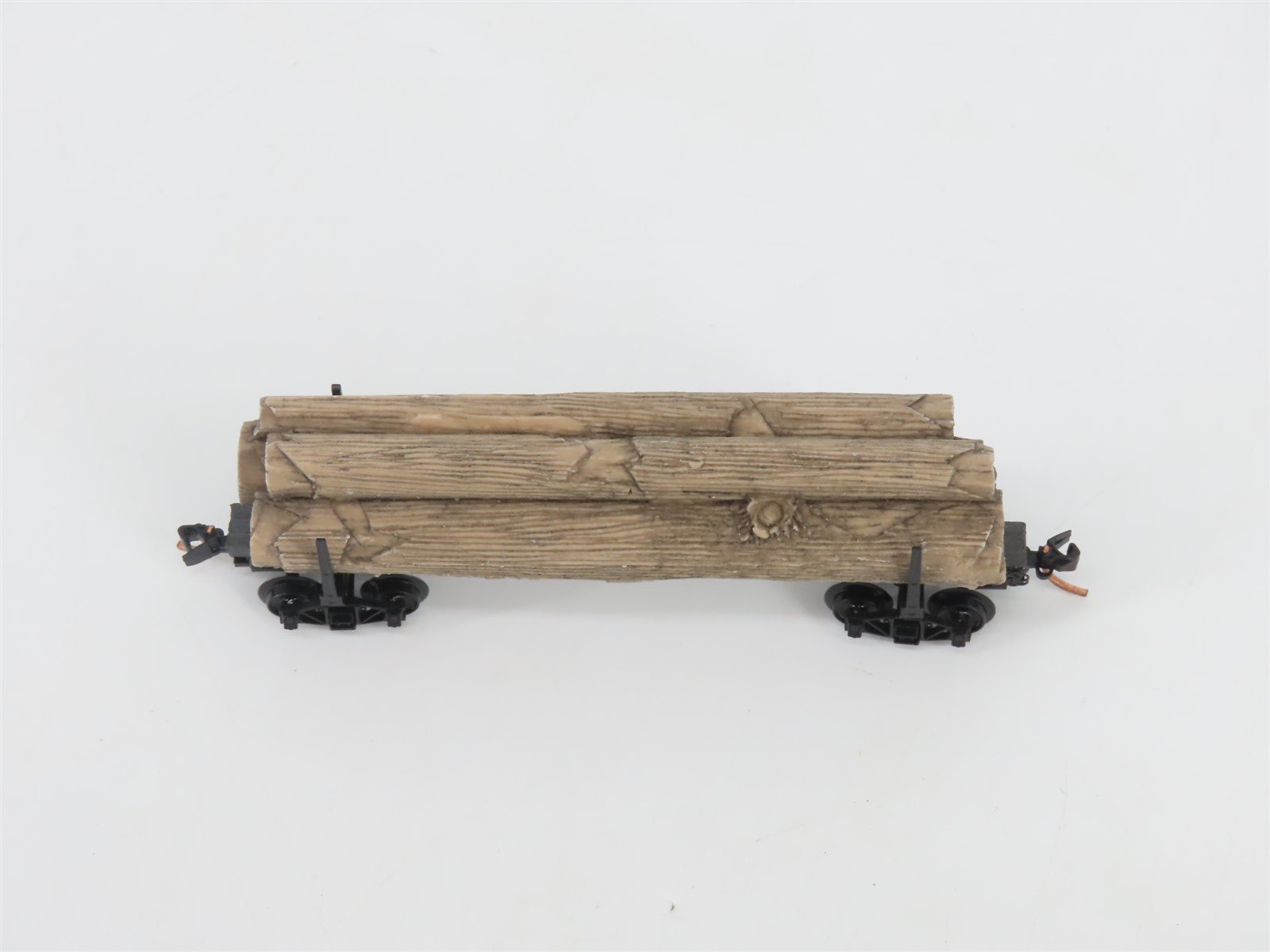 N Scale Micro-Trains MTL 11400060 40' Modern Log Car w/ Uprights & Log Load