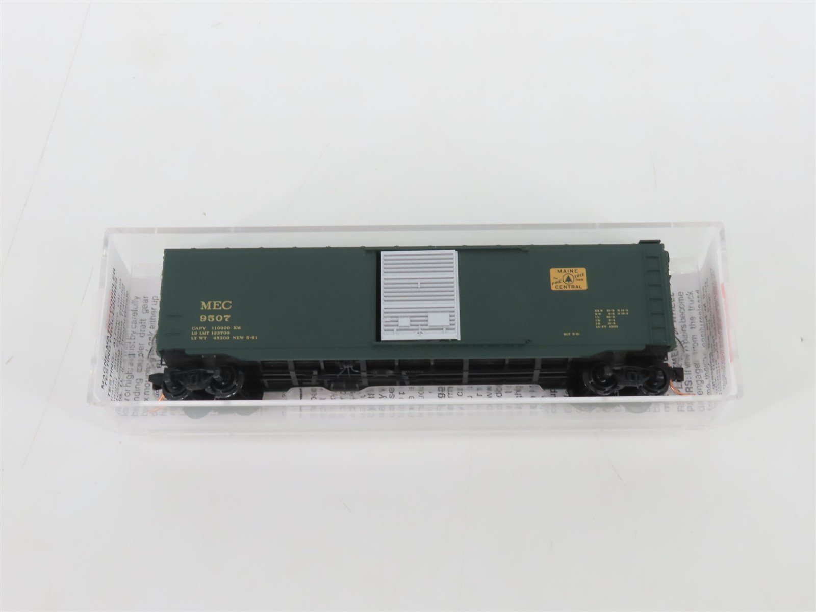 N Micro-Trains MTL 31330 MEC Maine Central Pine Tree Route 50' Box Car #9507