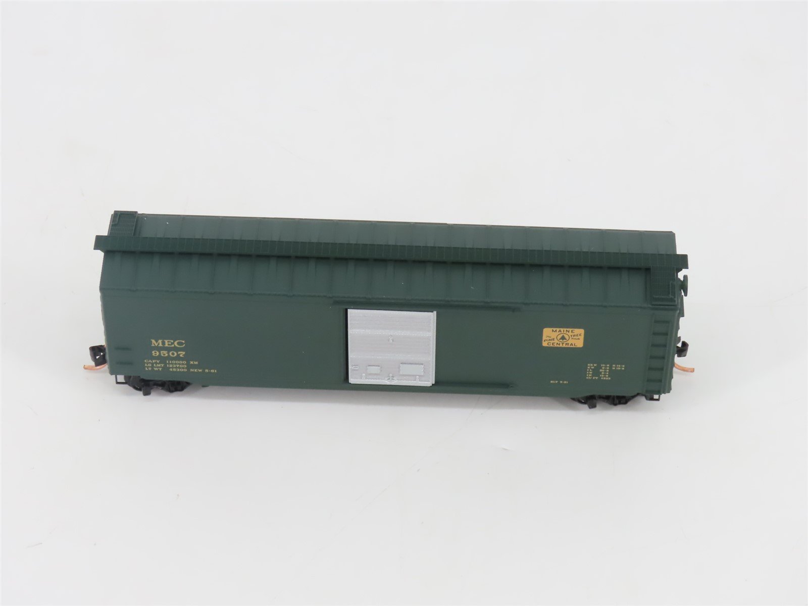 N Micro-Trains MTL 31330 MEC Maine Central Pine Tree Route 50' Box Car #9507