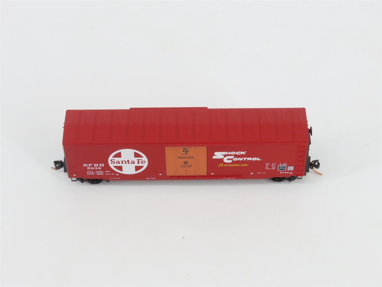 N Scale Micro-Trains MTL 03800450 SFRB Santa Fe 50' Plug Door Box Car #5932