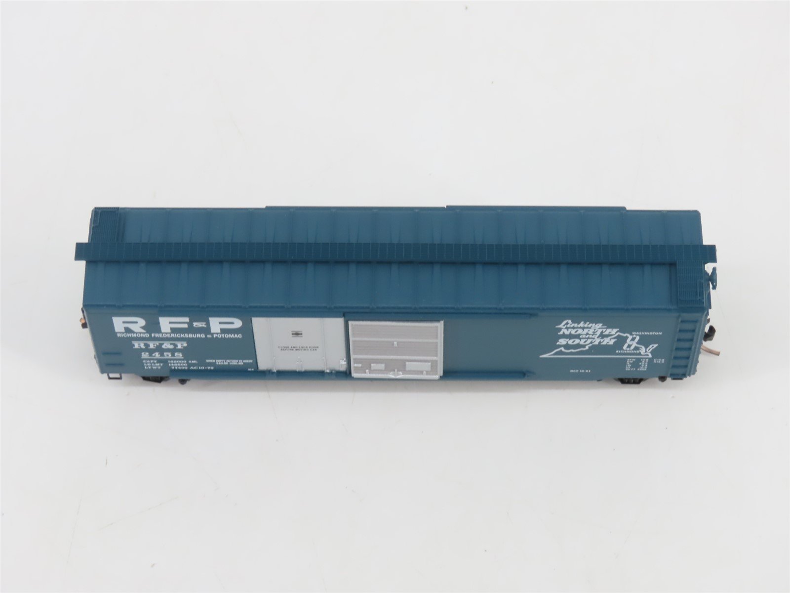 N Micro-Trains MTL 33020 RF&P Richmond Fredericksburg & Potomac 50' Boxcar #2458