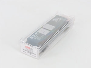 N Micro-Trains MTL 33020 RF&P Richmond Fredericksburg & Potomac 50' Boxcar #2458
