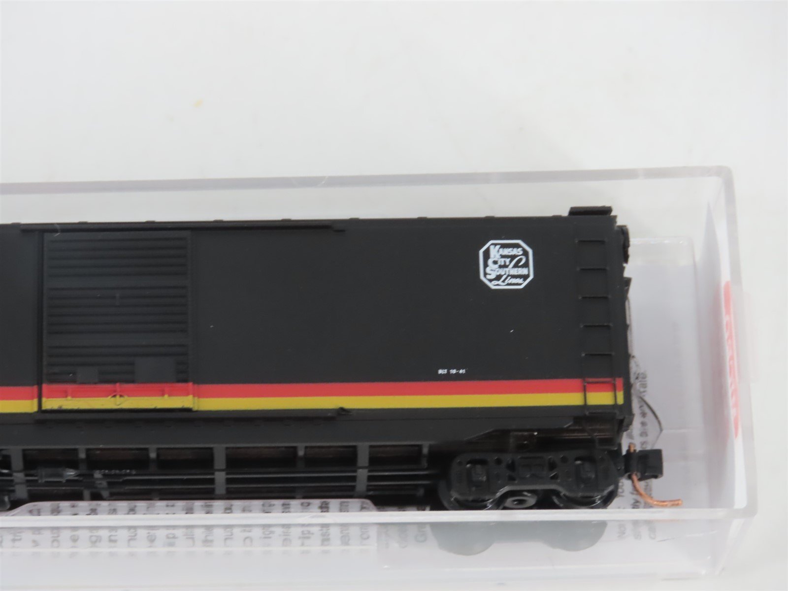N Scale Micro-Trains MTL 03100370 KCS Kansas City Southern 50' Box Car #400