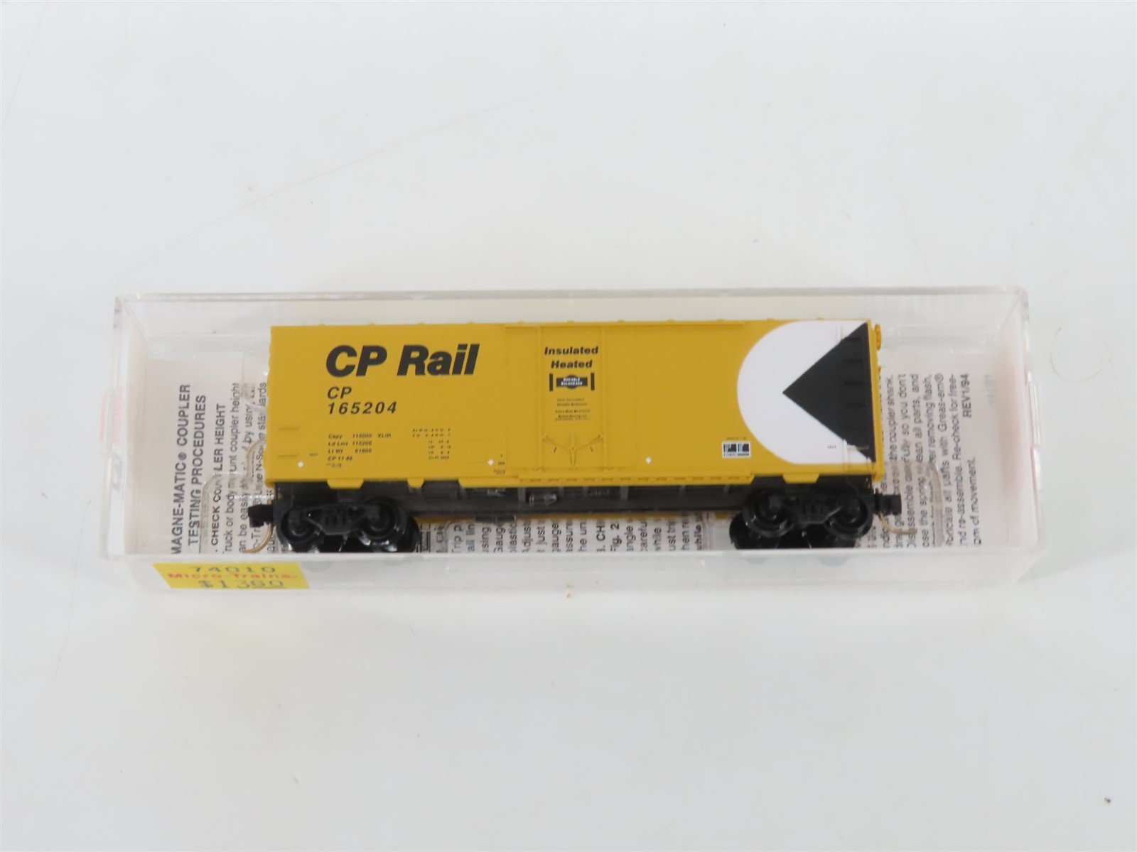N Micro-Trains MTL 74010 CP Rail Canadian Pacific 40' Plug Door Box Car #165204