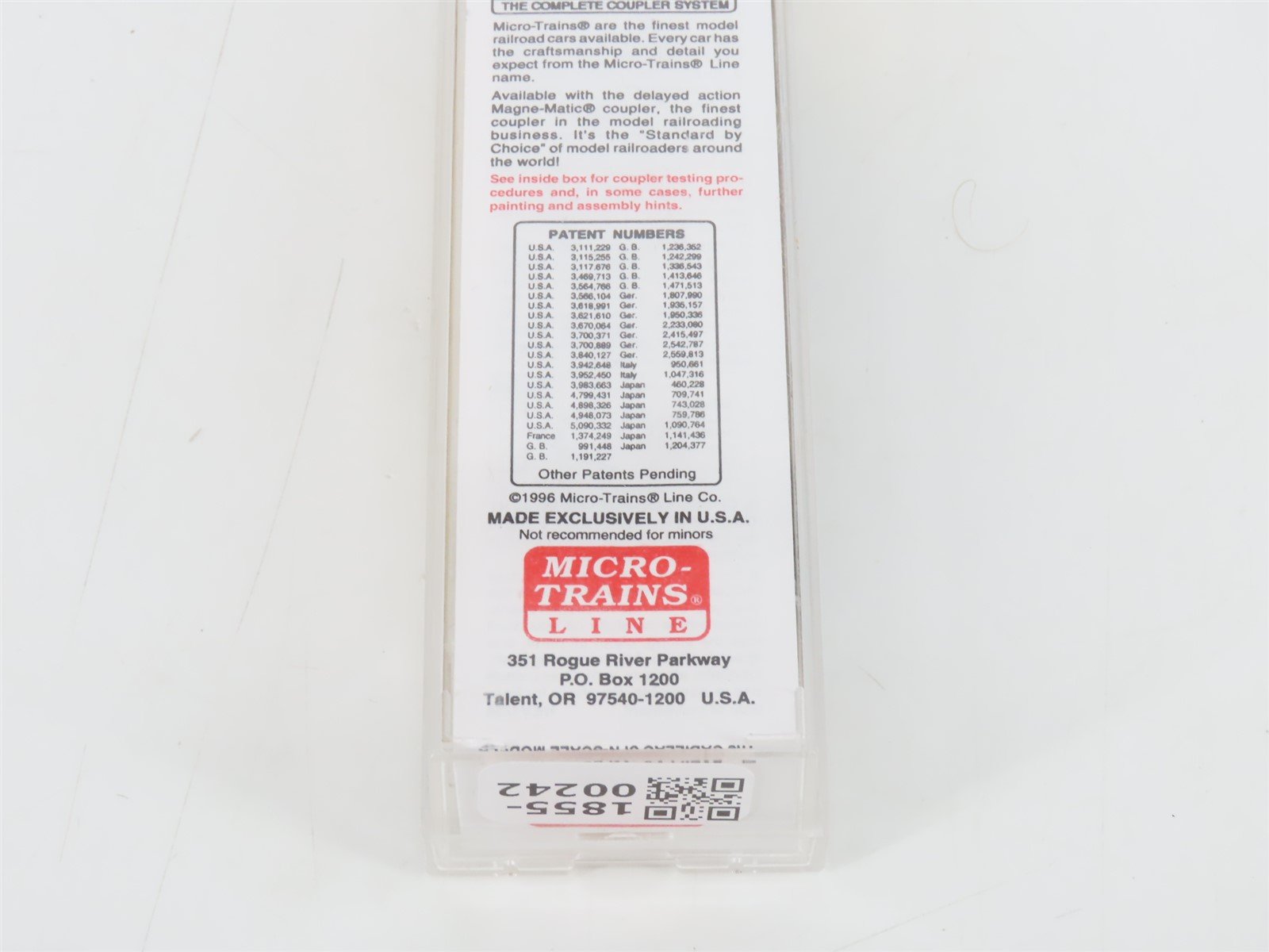 N Micro-Trains MTL 74010 CP Rail Canadian Pacific 40' Plug Door Box Car #165204