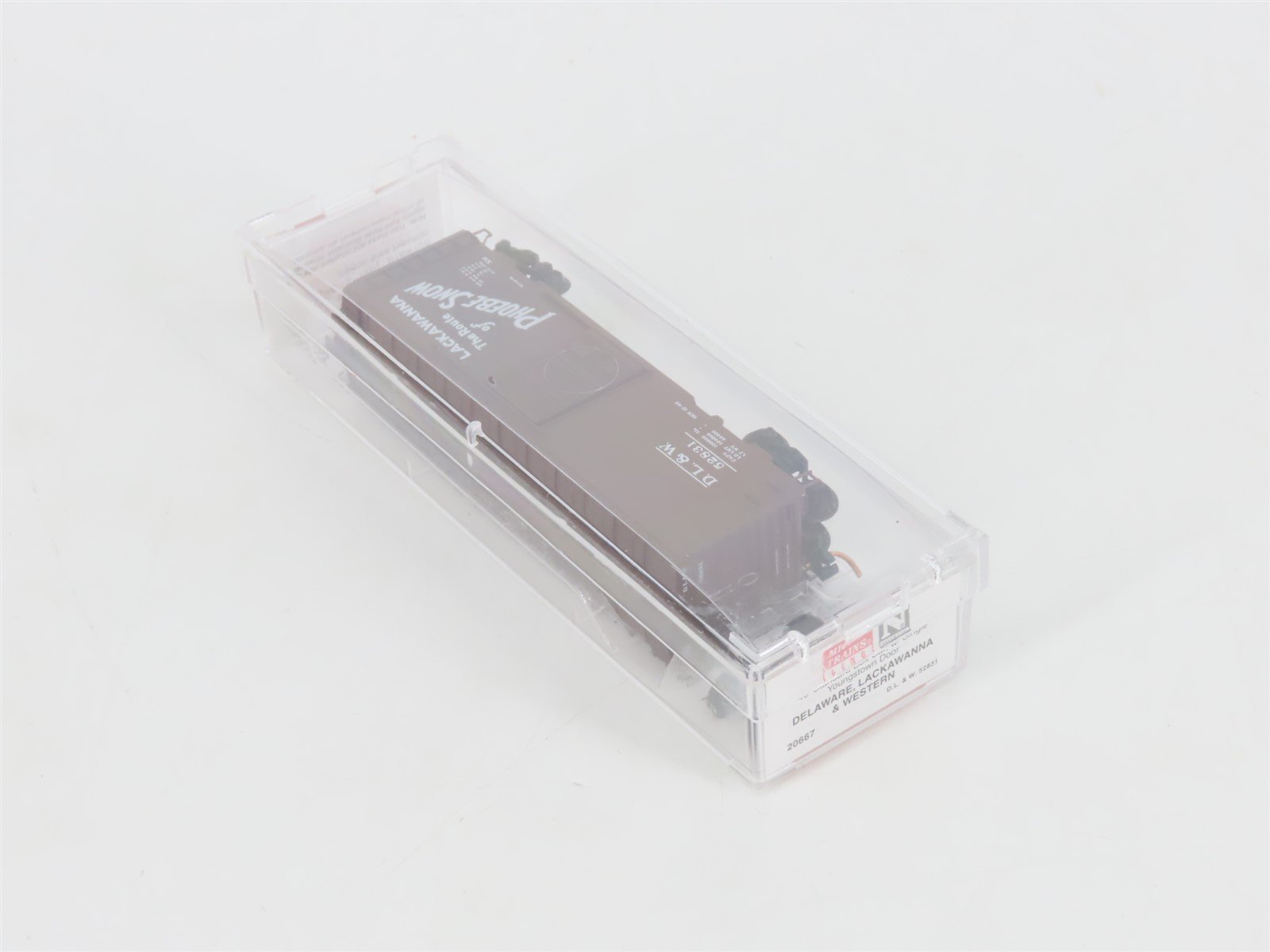N Scale Micro-Trains MTL 20667 DL&W Phoebe Snow 40' Box Car #52831