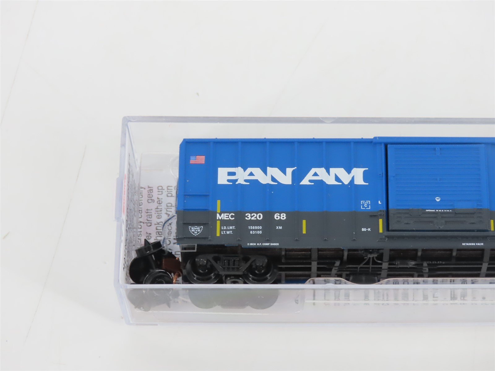 N Scale Micro-Trains MTL 02500470 MEC Pan Am 50' Single Door Box Car #32068