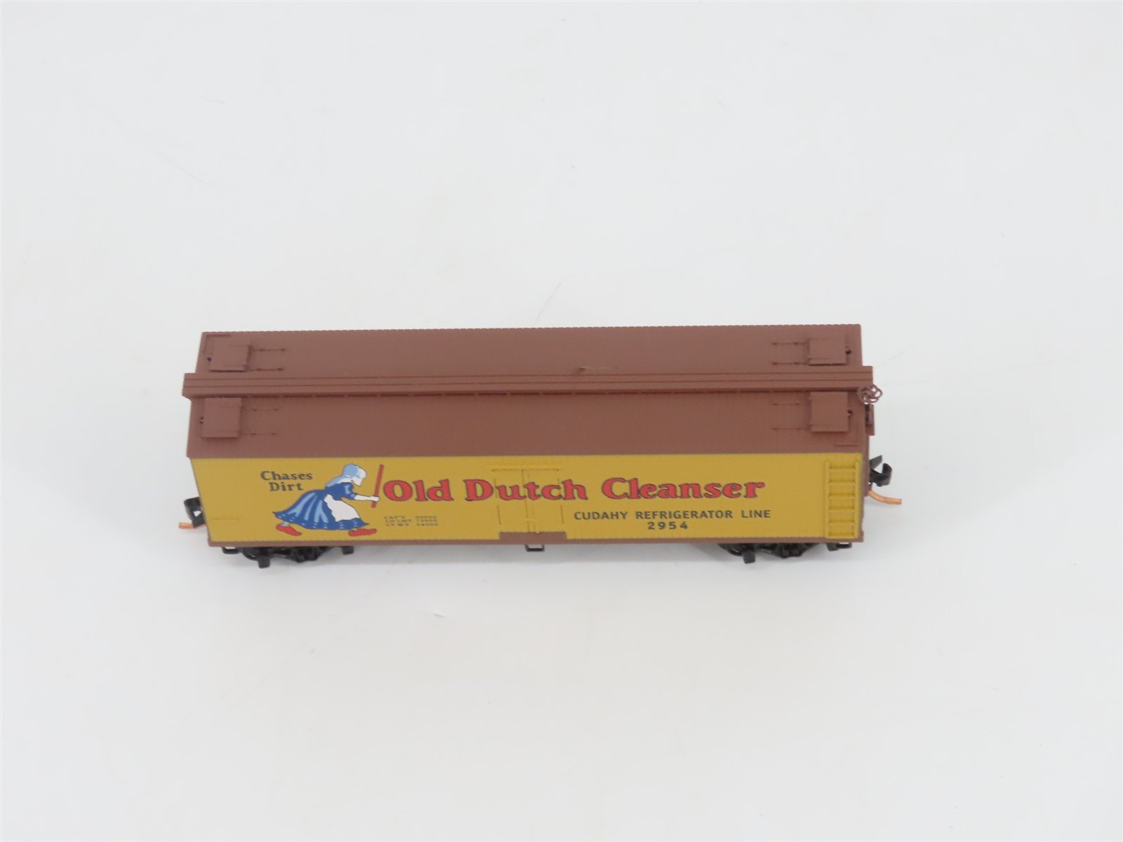 N Scale Micro-Trains MTL 49010 CRLX Old Dutch Cleanser 40' Wood Reefer #2954