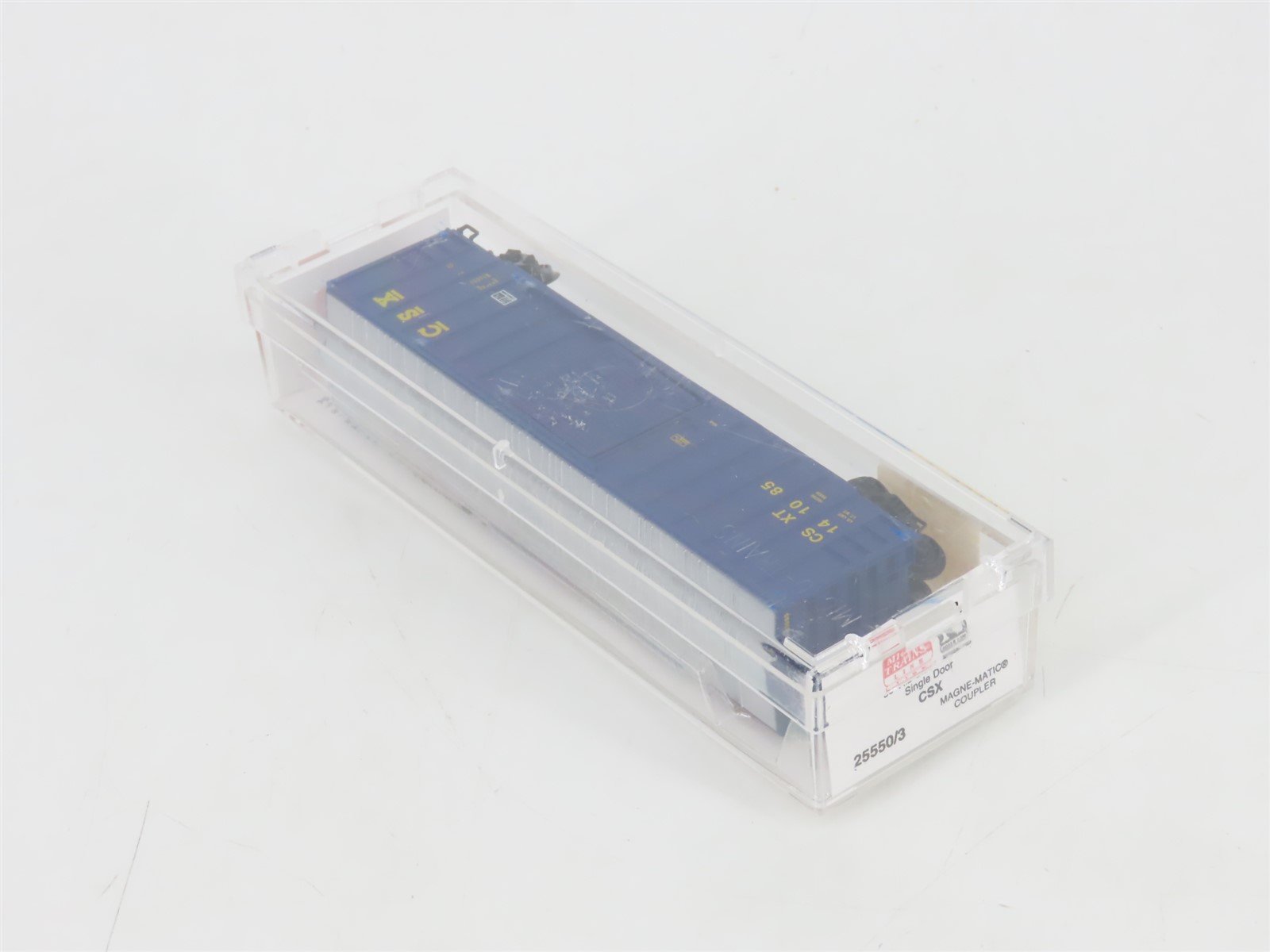 N Scale Micro-Trains MTL 25550/3 CSXT CSX 50' Single Door Box Car #141085