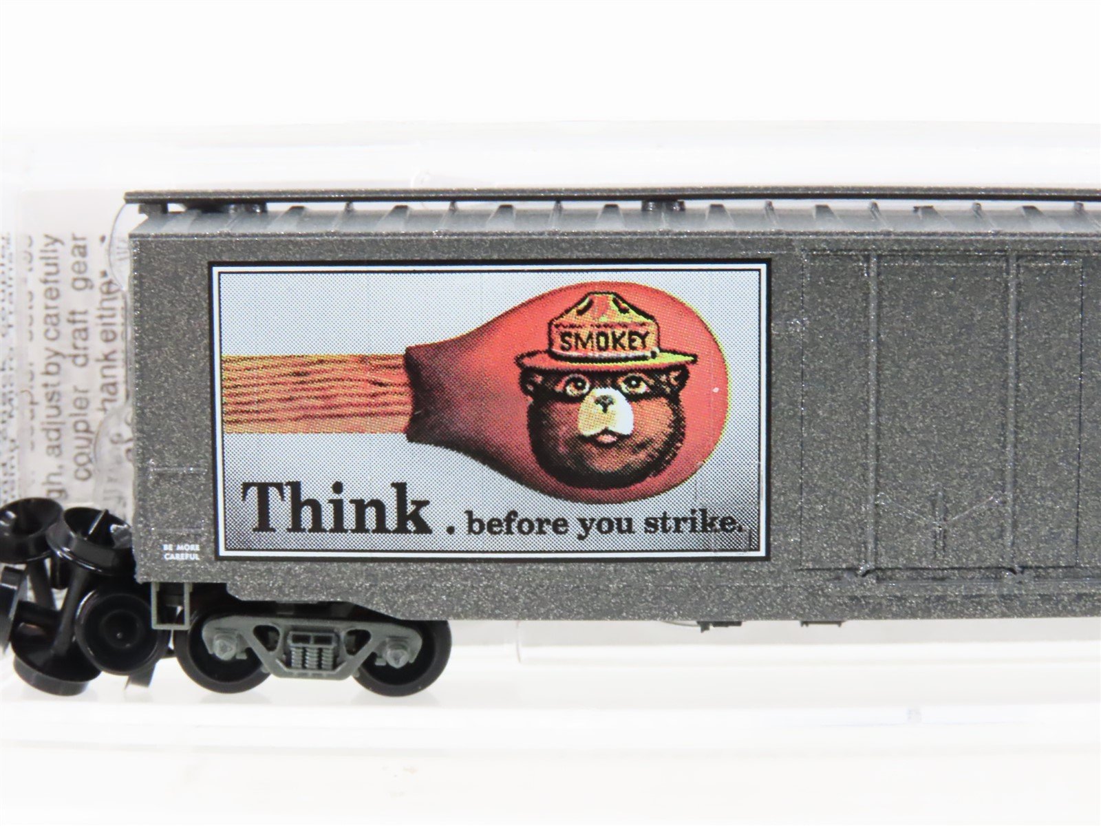 N Scale Micro-Trains 03200405 SBX Smokey Bear Forest Fire #5 50' Boxcar #1983