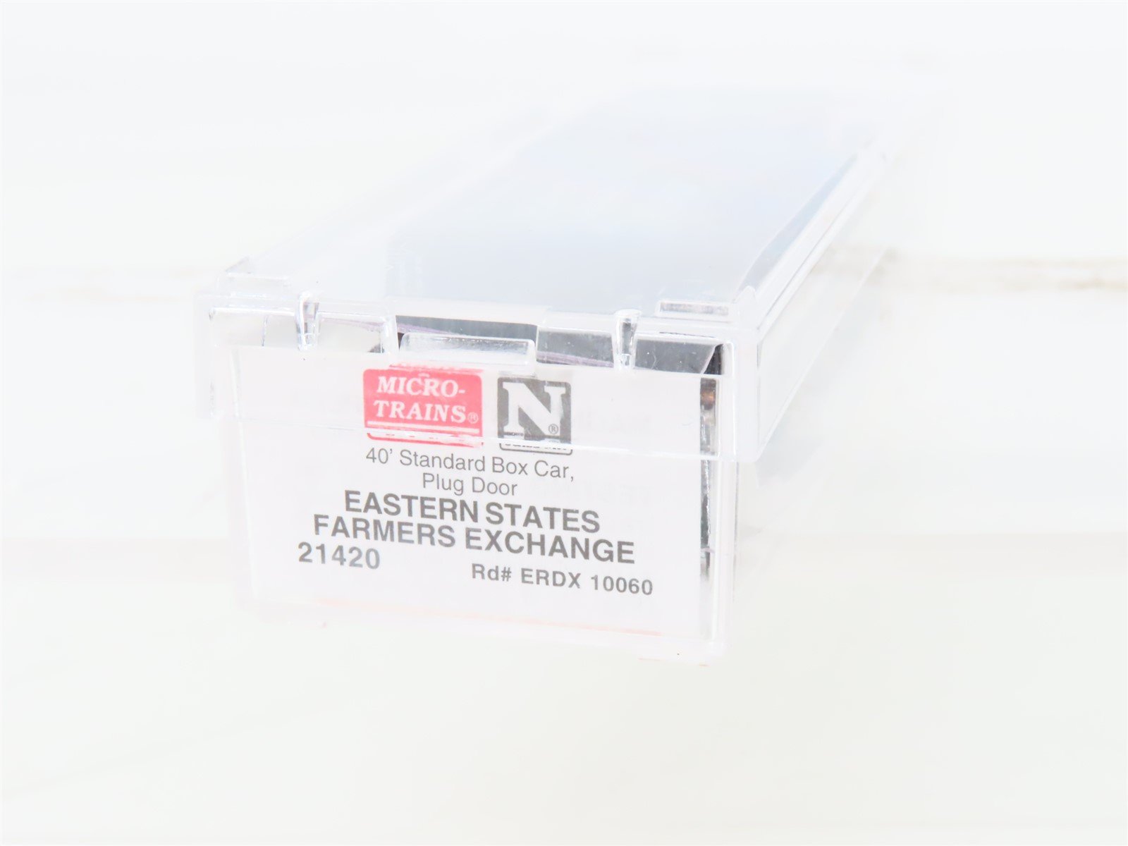 N Micro-Trains 21420 ERDX Eastern States Farmers 40' Standard Boxcar #10060